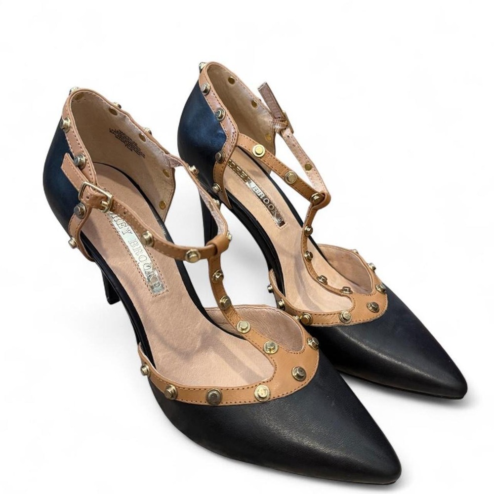 Audrey Brooke Harper-AB Black Tan Studded T-Strap Pointed Toe Pumps Heels 7.5M